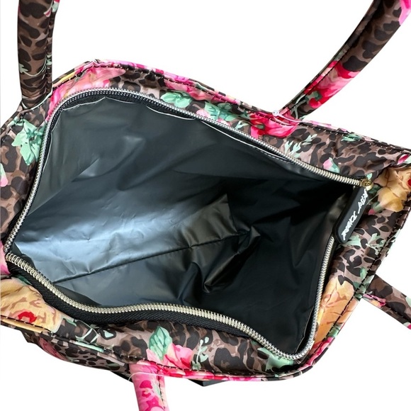 Betsey Johnson Lunch Tote Insulated - Picture 6 of 6
